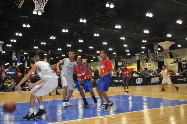 以中距离闻 以中距离闻